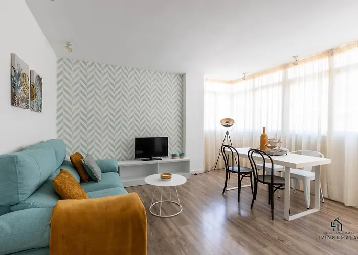 Living4Malaga Sea Breeze Apartment