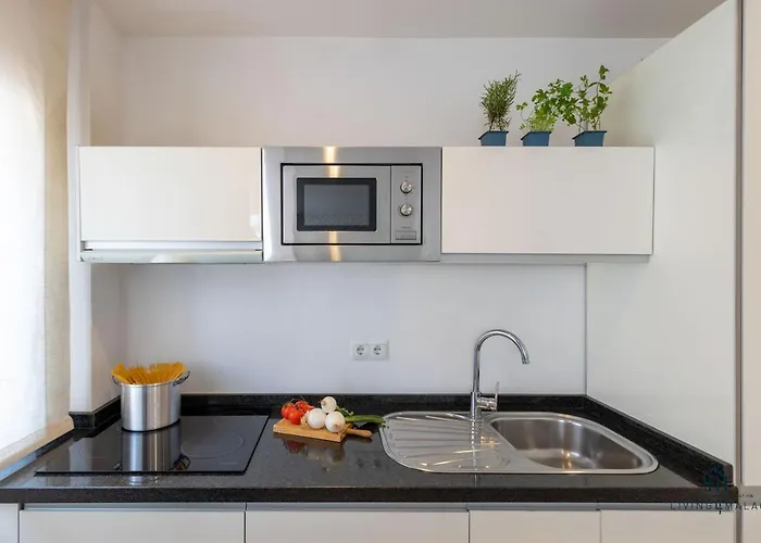 Living4Malaga Sea Breeze Apartment
